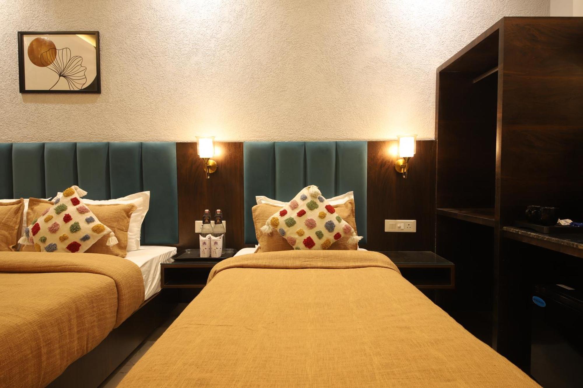 Perfectstayz Laxmi Heritage Рішикеш Номер фото
